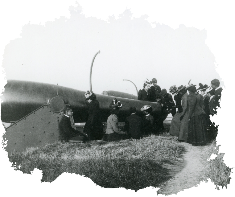 Class from Hampton Institute, Hampton, Va., looking at cannon at Fort Monroe